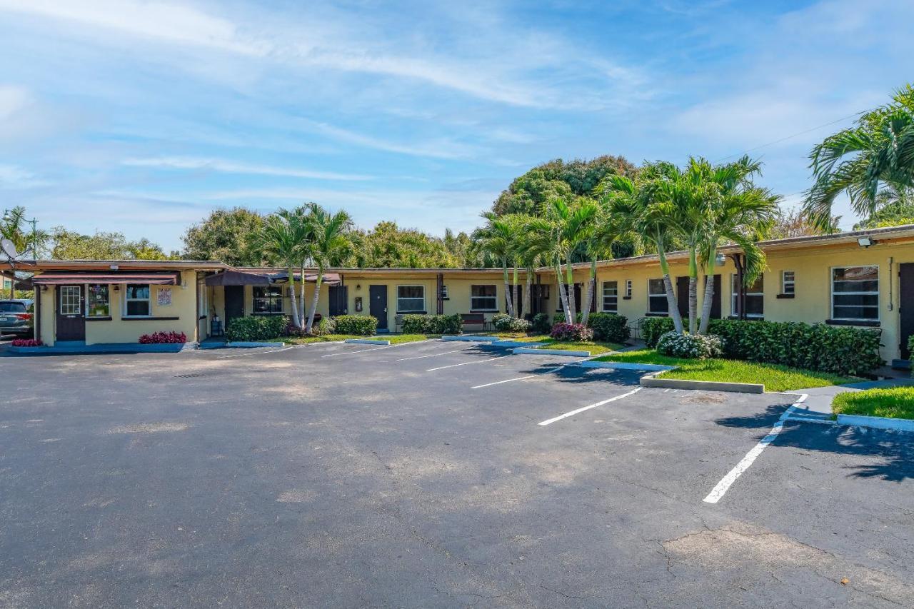 Tamiami Motel Naples Exterior photo